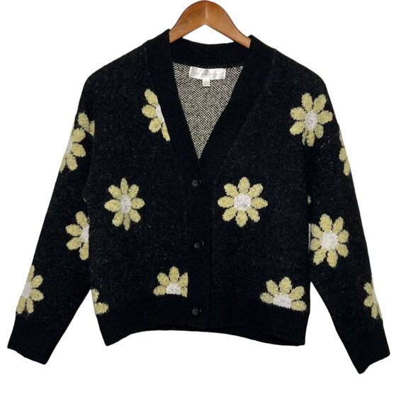 Flower Cardigan Whimsigoth Oversized Chunky Granola Boho Hippie Fuzzy Size XS - Picture 1 of 8